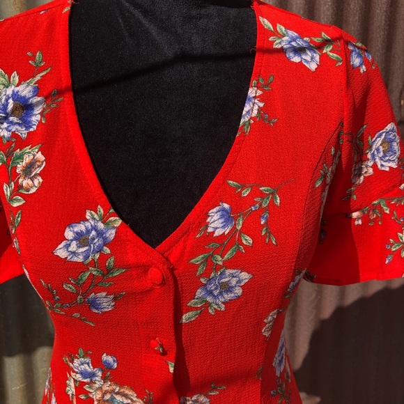 Floral Red Dress - Picture 2 of 7